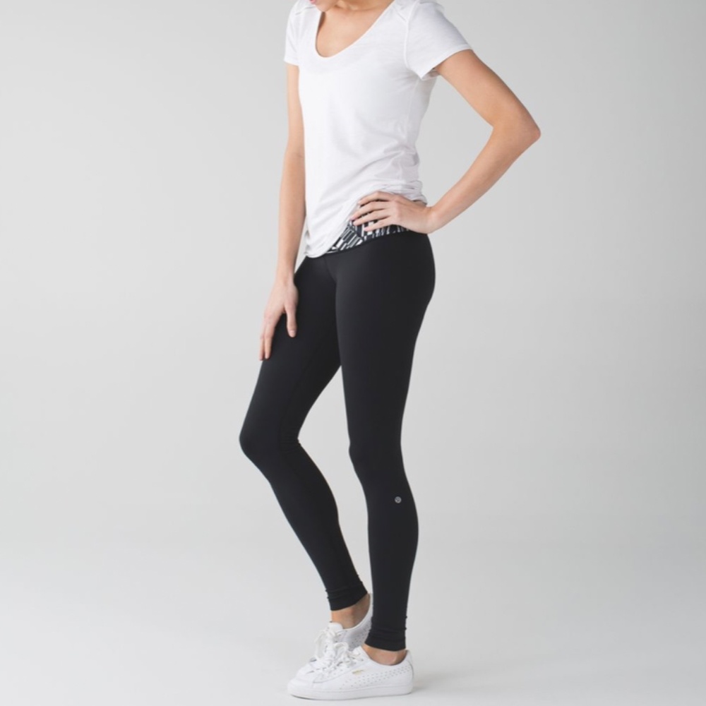 Lululemon Wunder Under Black / Ying Yang Stripe White Black Size 4 - Picture 4 of 11